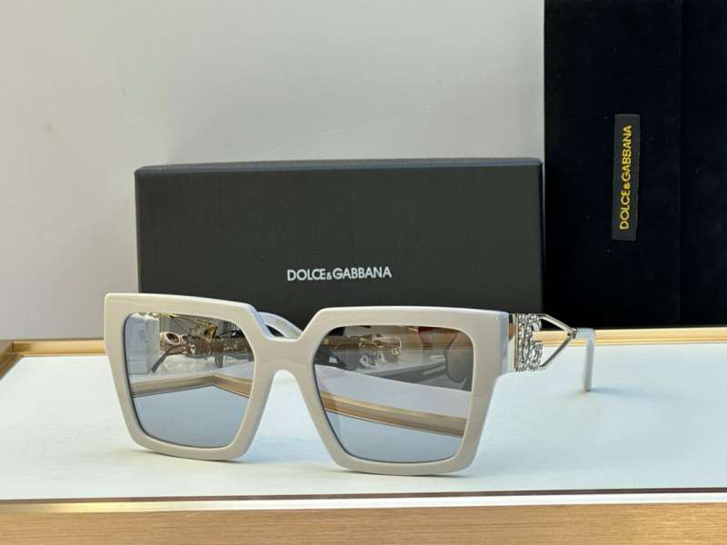 Picture of DG Sunglasses _SKUfw53592448fw